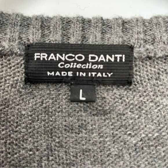 [l] Men’s Wool Blend Grey, Creme’ Red Snowflake Fair Isle Pattern V Neck Sweater - Picture 12 of 14